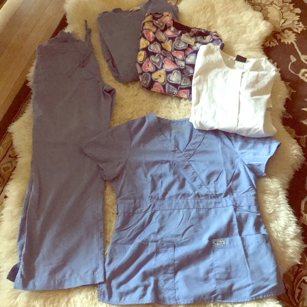 Lot of scrubs/scrub jackets Size Small-Medium